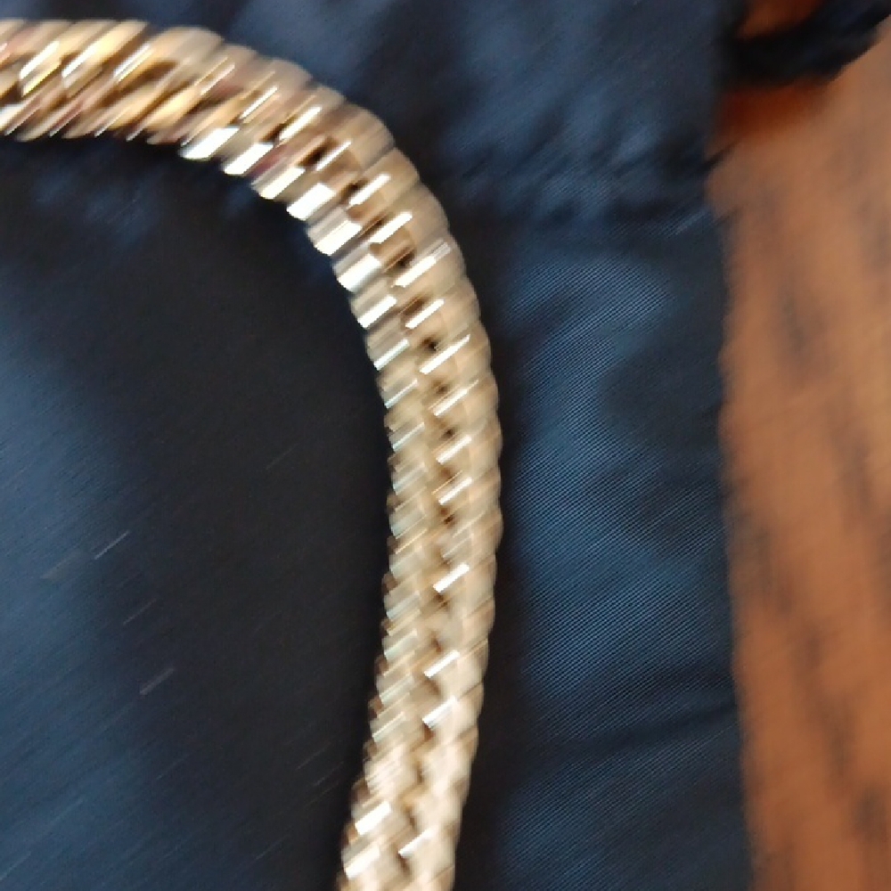 CHANEL Gold Logo Chain Necklace - Picture 3 of 5